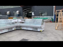 Verkoelde serve-over-display toonbank met een opheffbare voorgeboekte glazen deur